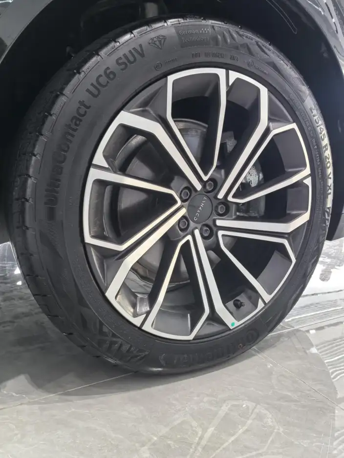 Lynk & Co 09 2024 Model 2.0T 4WD Sports Edition – фото 8