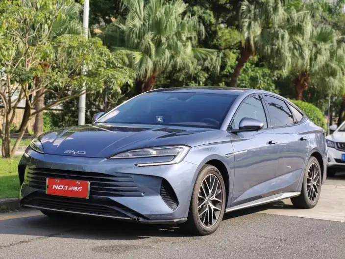 BYD Seal DM 2023 Model DM-i 1.5T 121KM Zunrong Model