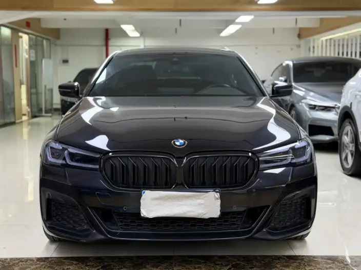 BMW 5 Series 2022 Model Facelift II 530Li Leading Model M Sports Set