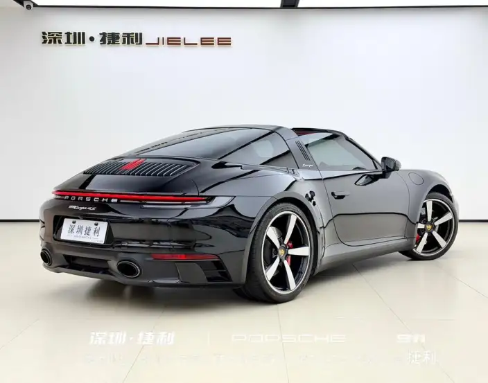 PORSCHE 911 2022 Model Targa 4S 3.0T – фото 6