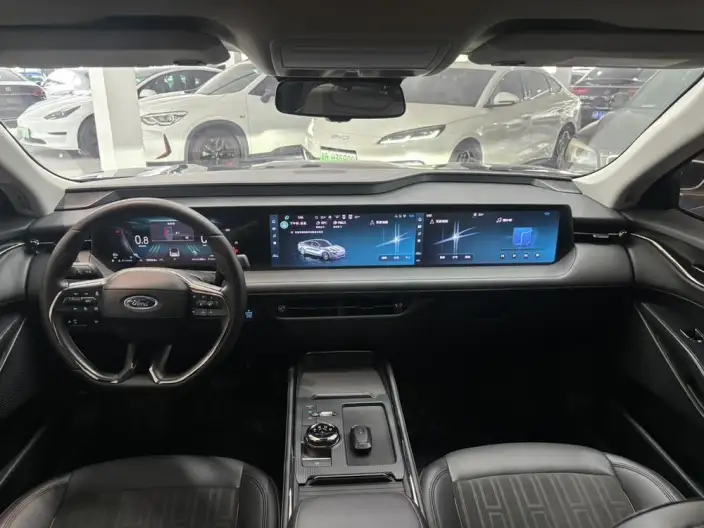 Ford Mondeo 2023 Model EcoBoost 245 Luxury Model – фото 6