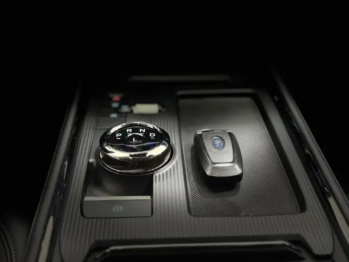 Ford Mondeo 2023 Model EcoBoost 245 Luxury Model – фото 8