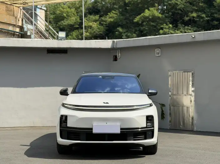 Li Auto L7 2023 Model Pro Edition
