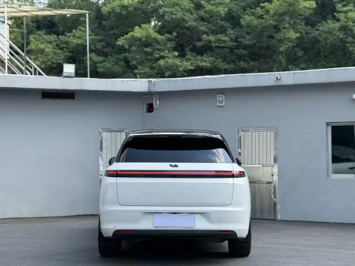Li Auto L7 2023 Model Pro Edition