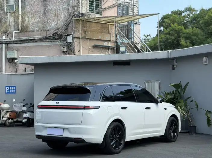 Li Auto L7 2023 Model Pro Edition