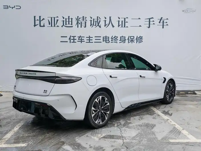BYD Seal 2022 Model 550KM Standard Battery Life Rear Drive Edition Noble Model – фото 5