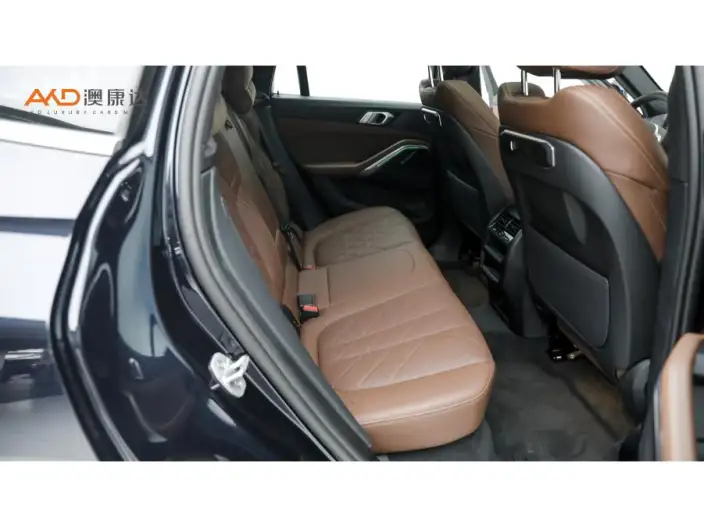 BMW X6 2023 Model xDrive30i M Sports Set – фото 10