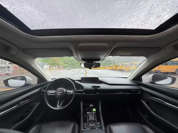 Mazda3 Axela 2022 Model 2.0L Automatic Zhi Shine Edition – фото 7