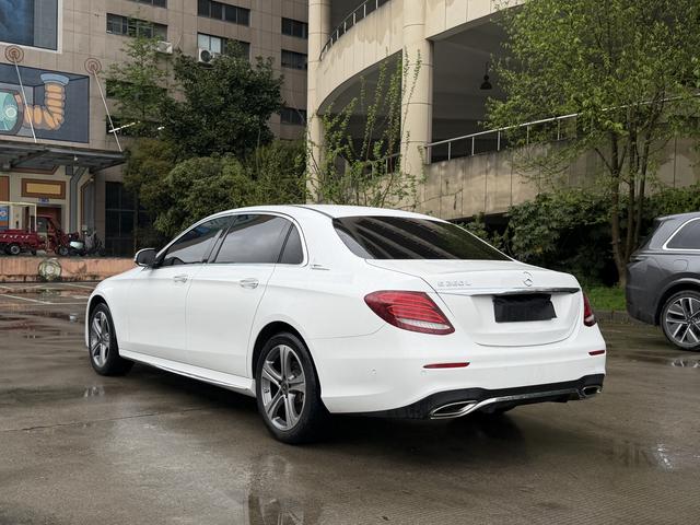 Mercedes-Benz E-Class 2019 E 260 L Sport – фото 9