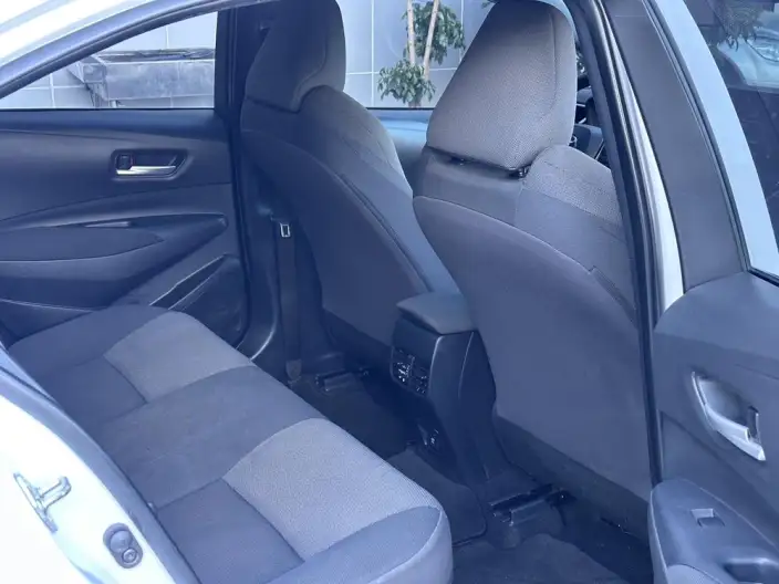 Toyota Levin 2022 Model Hybrid 1.8H E-CVT Deluxe Edition – фото 7