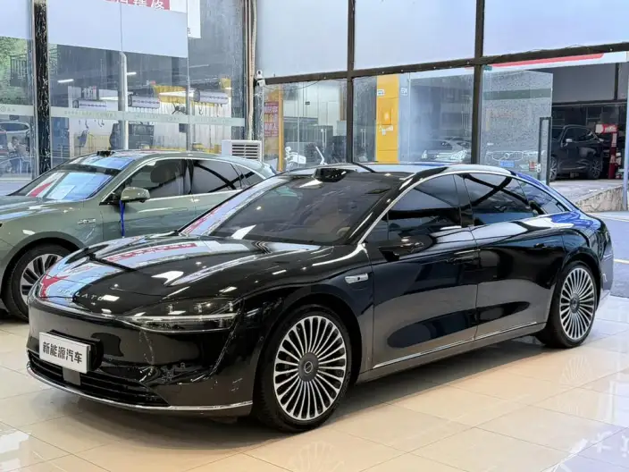 Stelato S9 2024 Model EV 4WD Ultra