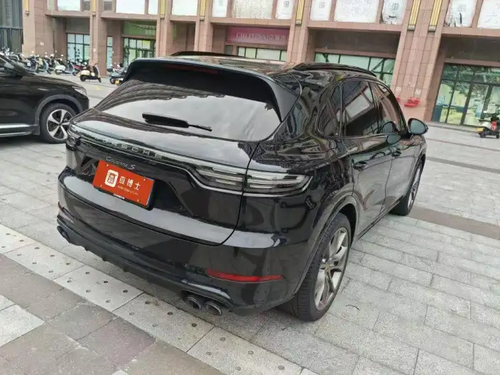 Cayenne 2023 Model Cayenne S 2.9T Platinum edition – фото 5