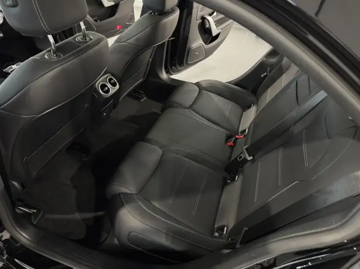 Mercedes-Benz A-Class AMG 2025 Model AMG A 35 L 4MATIC – фото 10