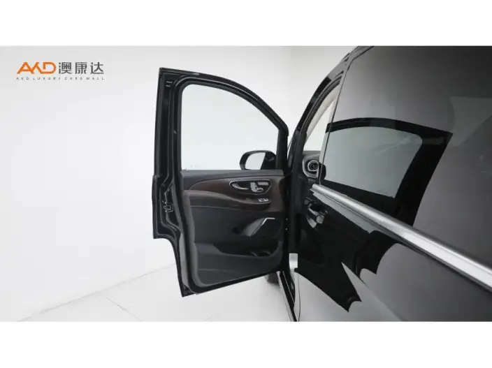 Mercedes-Benz V-Class 2024 Model V 300 L Long wheelbase Premium Edition – фото 10