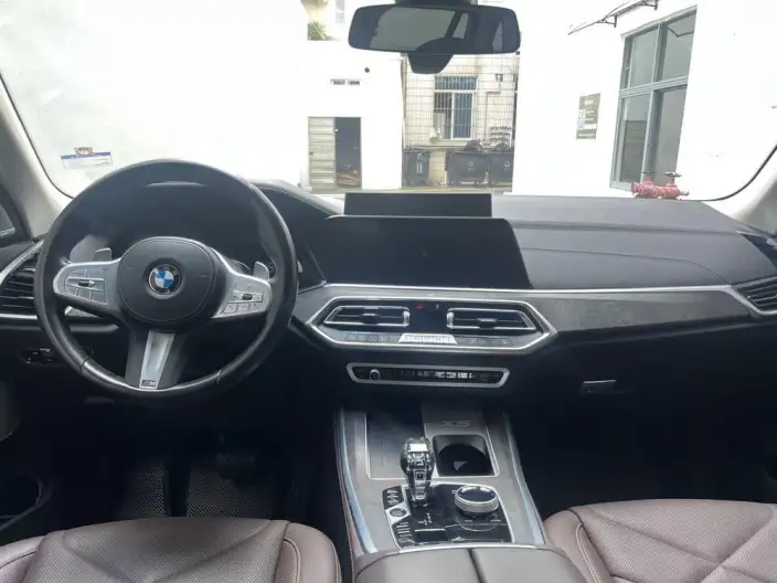 BMW X5 2022 Model xDrive 30Li Exclusive Model M Sports Set – фото 8