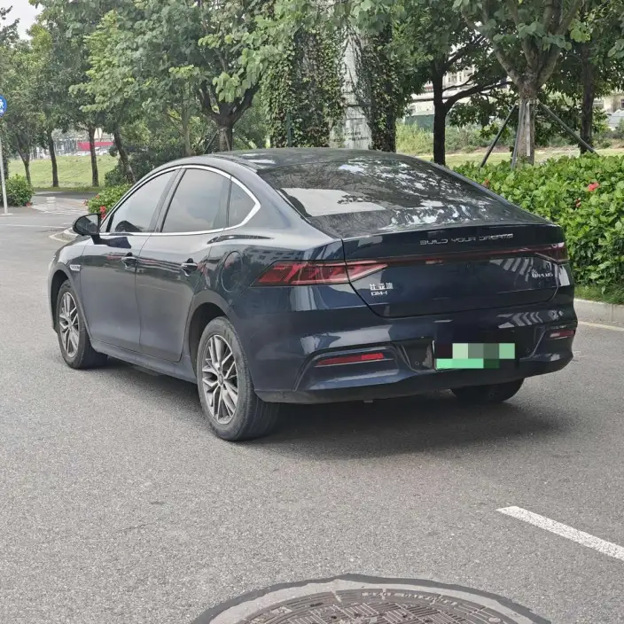 BYD Qin PLUS DM 2023 Model DM-i Champion Edition 120KM Leading Model – фото 4