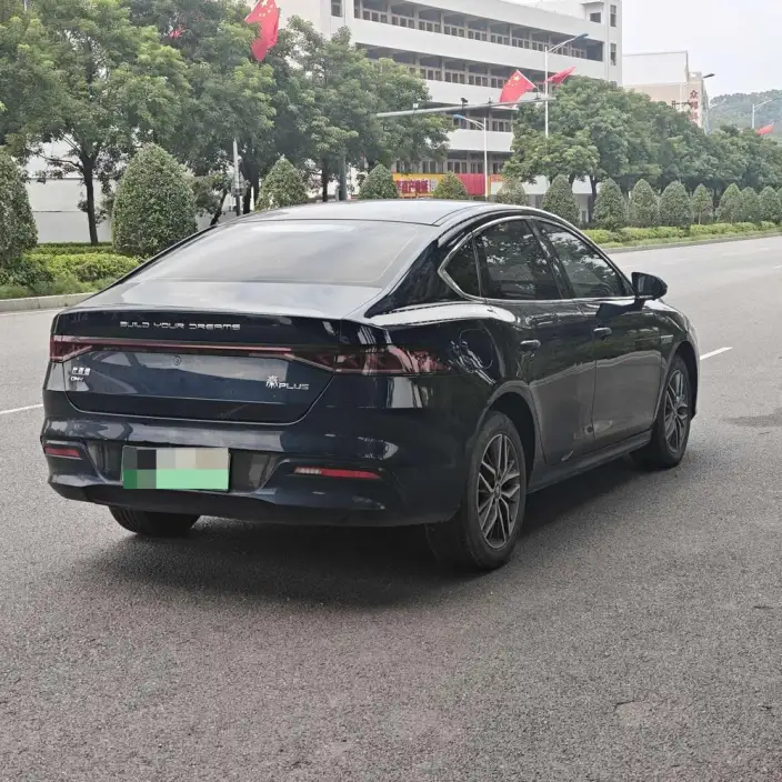 BYD Qin PLUS DM 2023 Model DM-i Champion Edition 120KM Leading Model – фото 6