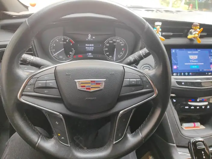 Cadillac XT5 2023 Model 2.0T 2WD Fashion Model – фото 7