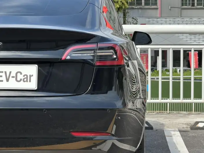 Model 3 2022 Model Rear-wheel drive version – фото 9