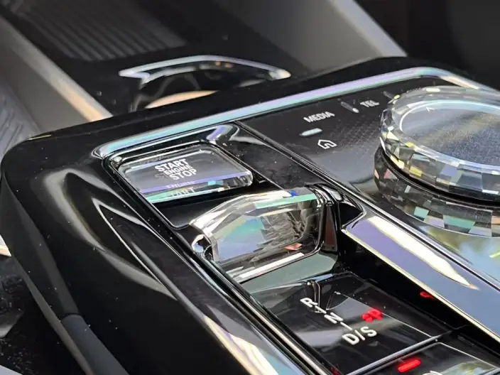 BMW 5 Series 2024 Model 530Li Exclusive Model Luxury Set – фото 8