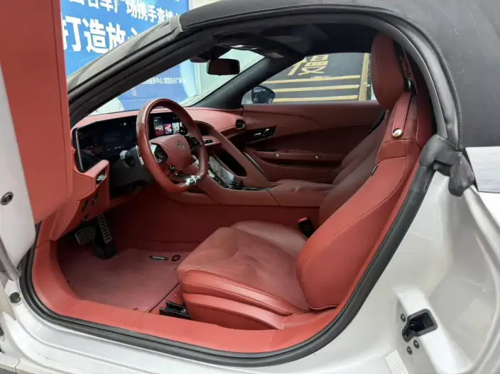 MG Cyberster 2024 Model 520km Legend 4WD Edition – фото 9