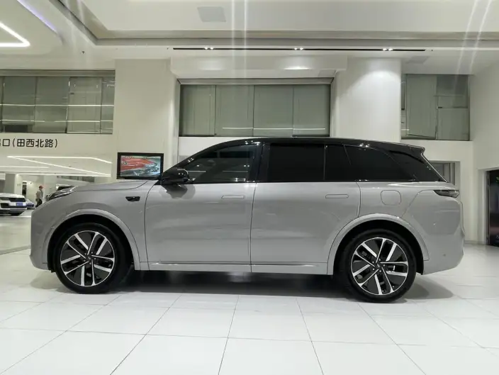 Li Auto L8 2023 Model Pro Edition