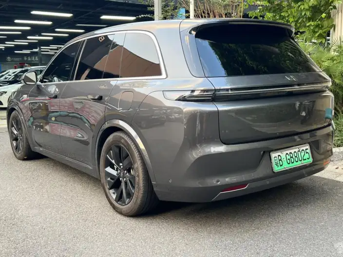 Li Auto L8 2023 Model Pro Edition