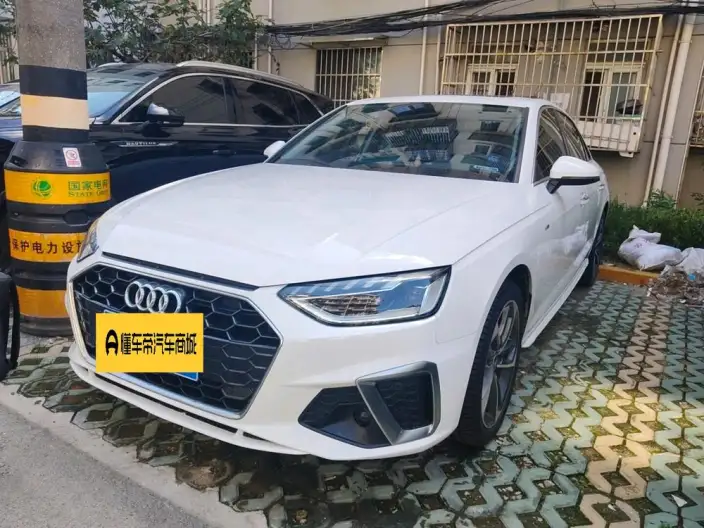 Audi A4 L 2022 Model 40 TFSI Fashion Dynamic Model – фото 1