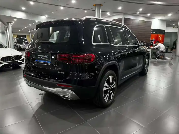 Mercedes-Benz GLB 2024 Model GLB 200 Dynamic Model – фото 7