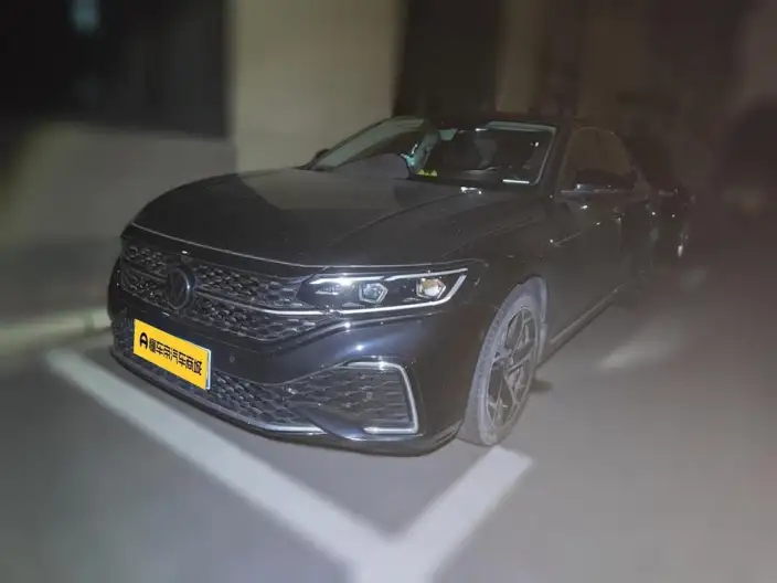 Volkswagen Passat 2023 Model 330TSI Starry sky Premium Edition – фото 1
