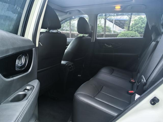 Nissan X-Trail 2022 2.0L 2WD SmartLink Premium – фото 5