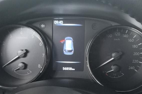 Nissan X-Trail 2022 2.0L 2WD SmartLink Premium – фото 12
