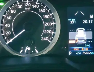 Toyota Corolla Cross 2022 Model 2.0L Pioneer Edition – фото 8