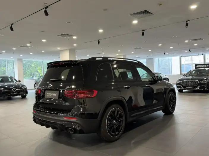 Mercedes-Benz GLB AMG 2024 Model AMG GLB 35 4MATIC – фото 5