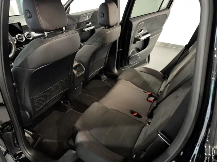 Mercedes-Benz GLB AMG 2024 Model AMG GLB 35 4MATIC – фото 9