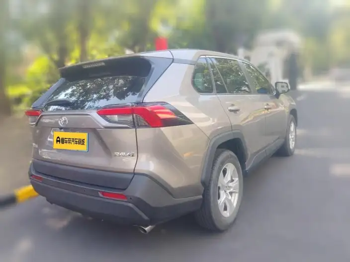 Toyota RAV4 2023 Model 2.0L CVT 2WD Urban Edition – фото 2