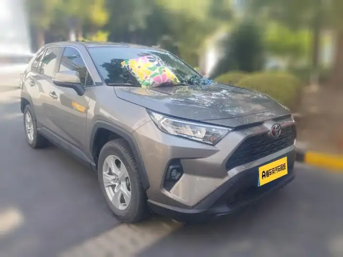 Toyota RAV4 2023 Model 2.0L CVT 2WD Urban Edition – фото 3