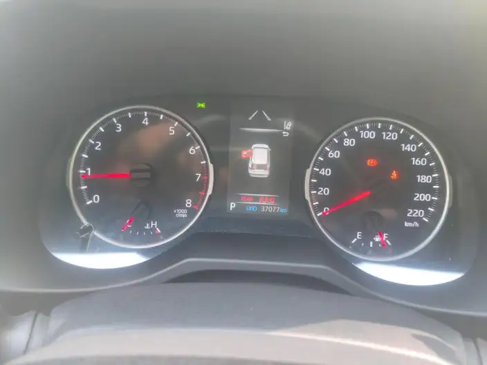 Toyota RAV4 2023 Model 2.0L CVT 2WD Urban Edition – фото 6