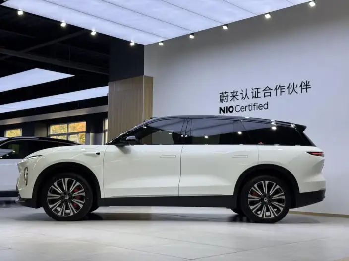 NIO ES8 2023 Model 75kWh Executive Edition – фото 4