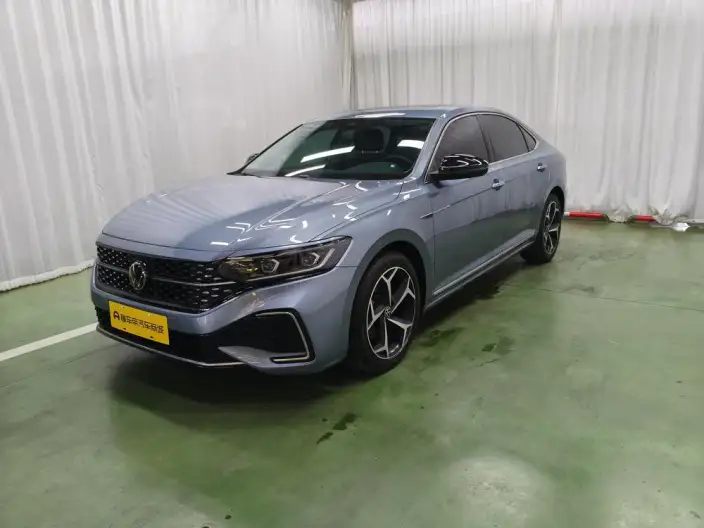 Volkswagen Passat 2023 Model 330TSI Starry sky Premium Edition – фото 1