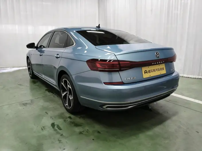 Volkswagen Passat 2023 Model 330TSI Starry sky Premium Edition – фото 5