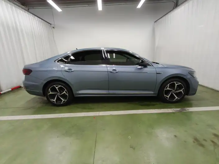 Volkswagen Passat 2023 Model 330TSI Starry sky Premium Edition – фото 8