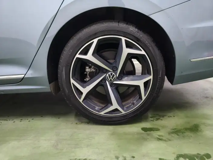 Volkswagen Passat 2023 Model 330TSI Starry sky Premium Edition – фото 9