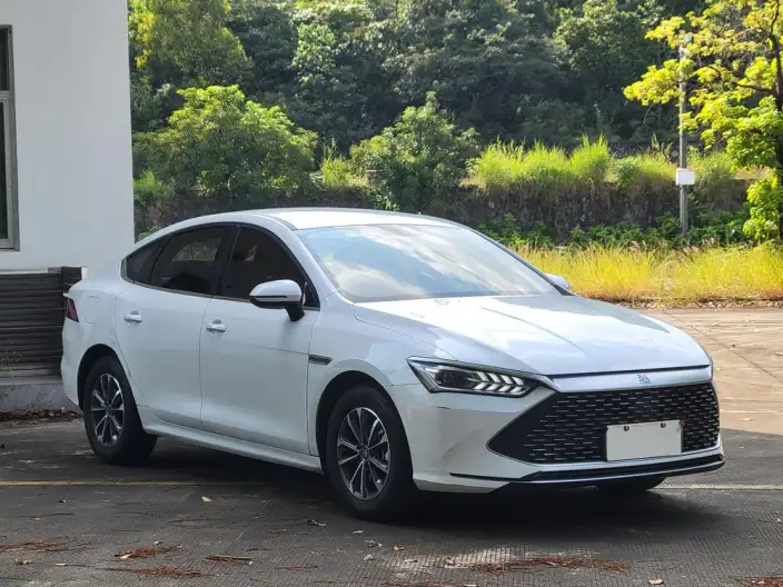 BYD Qin PLUS DM 2024 Model Honor Edition DM-i 55KM Leading Model