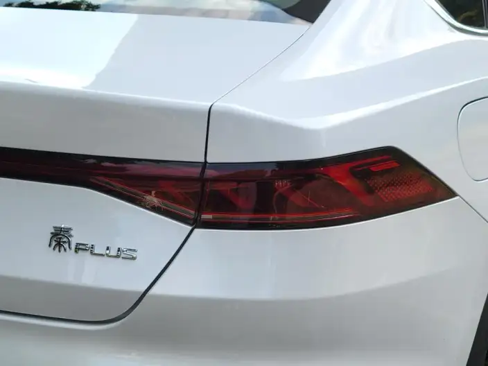 BYD Qin PLUS DM 2024 Model Honor Edition DM-i 55KM Leading Model – фото 8