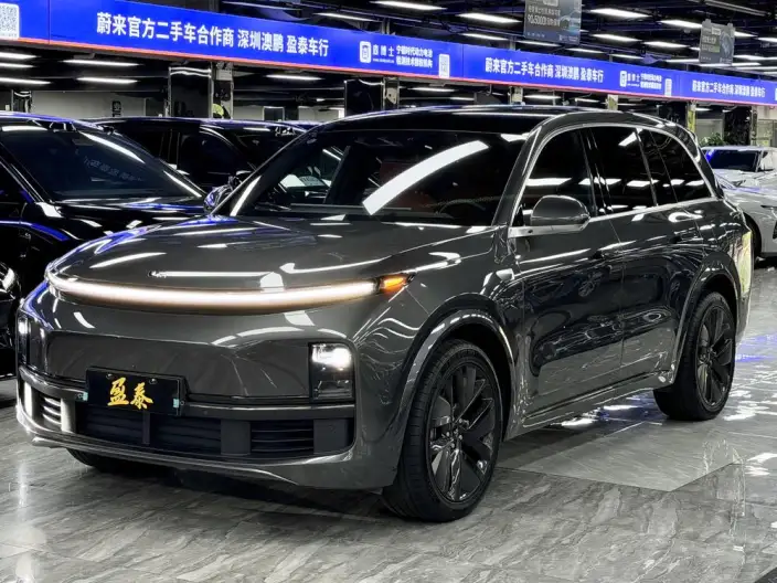 Li Auto L8 2023 Model Pro Edition