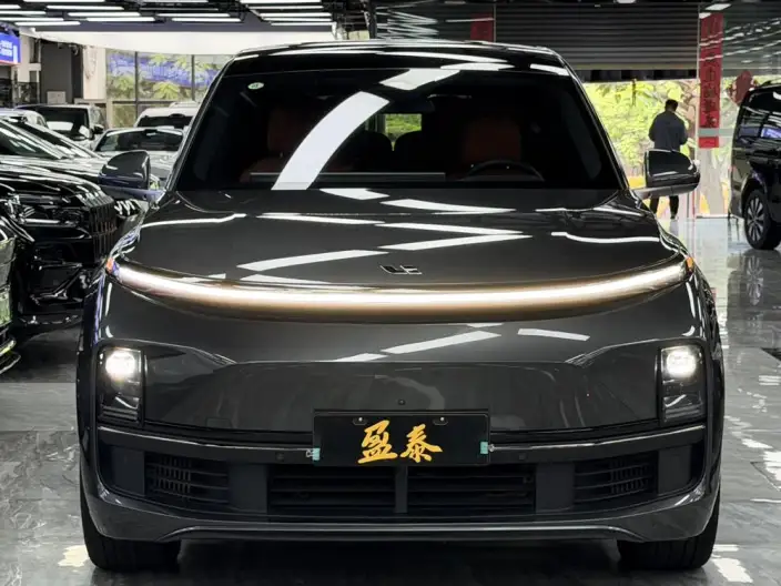 Li Auto L8 2023 Model Pro Edition