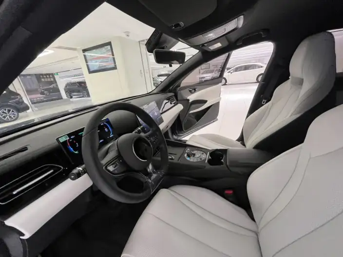 BYD Seal 06 DM 2024 Model DM-i 80KM Luxury Model – фото 8