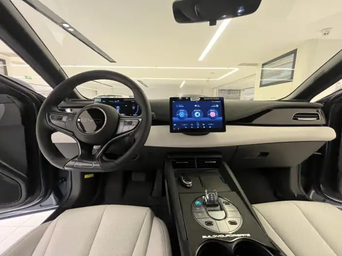 BYD Seal 06 DM 2024 Model DM-i 80KM Luxury Model – фото 10