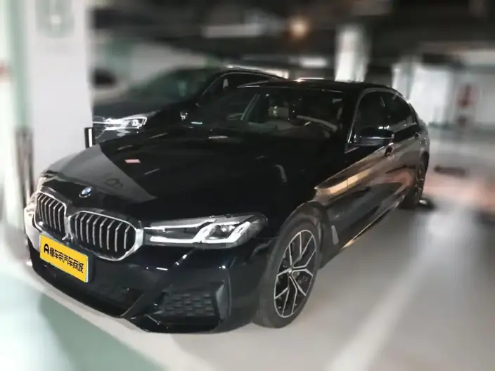 BMW 5 Series 2022 Model Facelift II 530Li Exclusive Model M Sports Set – фото 1